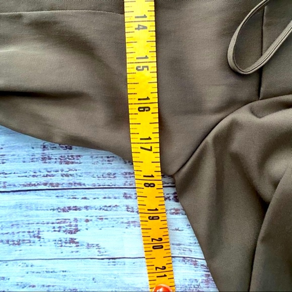 Brown Jacket with Cargo Pockets - Picture 7 of 8